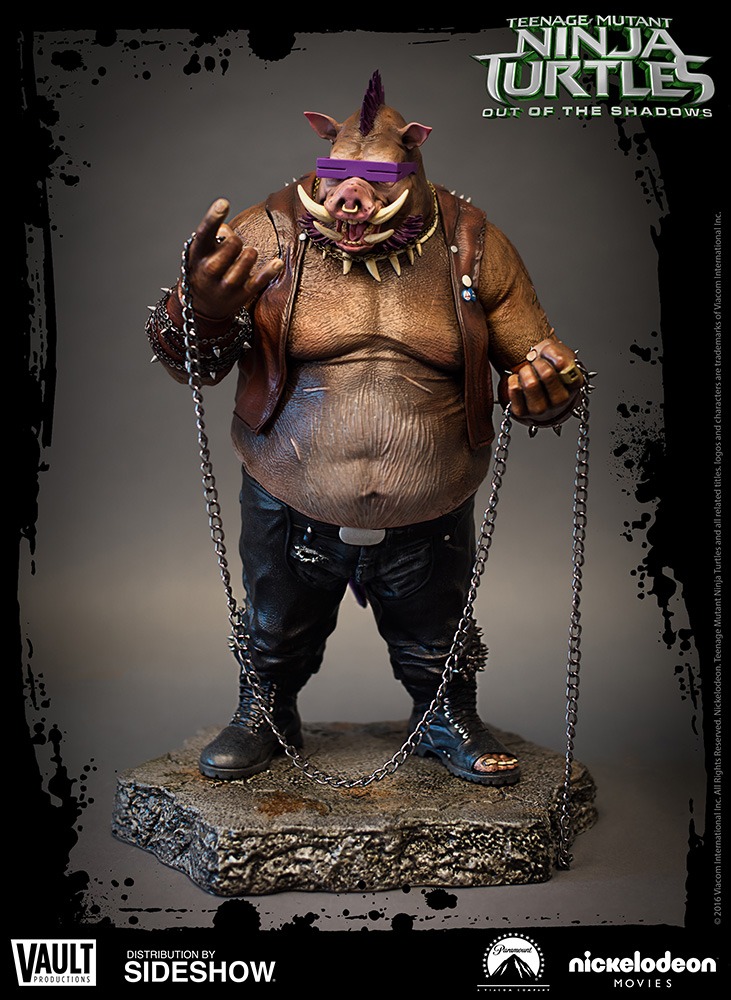 tmnt-out-of-the-shadows-bebop-statue-vault-productions-902744-01